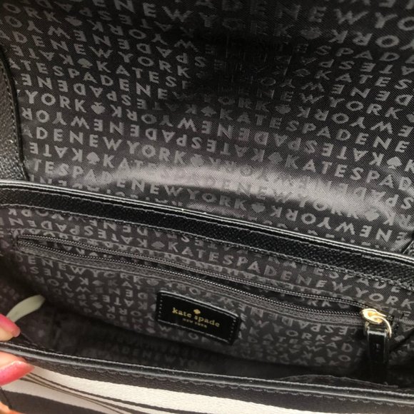 (SOLD) Kate Spade Black & White Stripe Purse - Picture 5 of 5